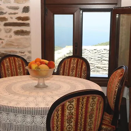 Dom wakacyjny Archontiko Nikolaou Keramídhion